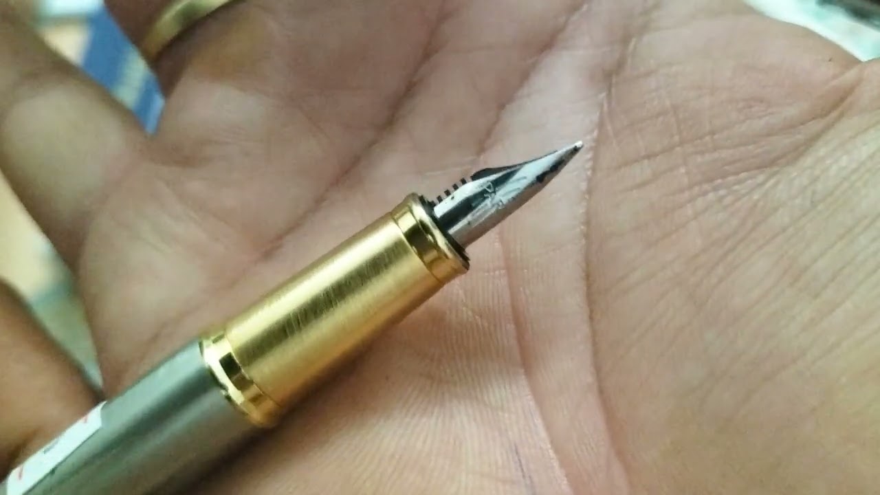 (đã bán bút 2-6-7-10-12-19) bút bi , bút máy parrker , cros , bút nhật bãi . thắng 0966924801