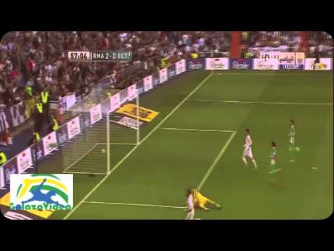 Real Madrid 3-1 Betis - La Liga Highlights 20/04/2013