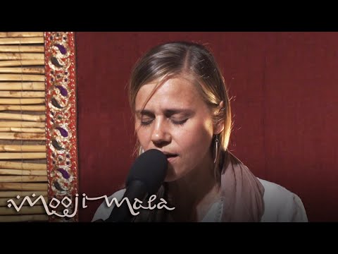 Shivali — From Heaven's All Gracious King