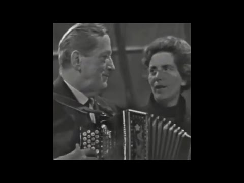 AVGUST STANKO IN REZIKA KORITNIK - Dve let' in pol