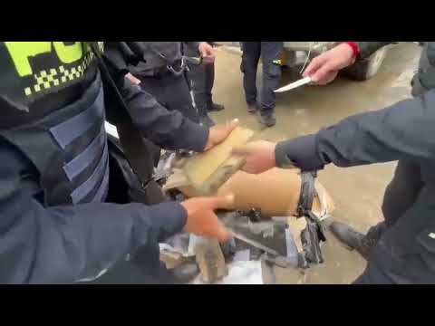 La Policía incautó una tonelada de marihuana en Íquira, Huila. La carga iba en un vehículo cuyo cond