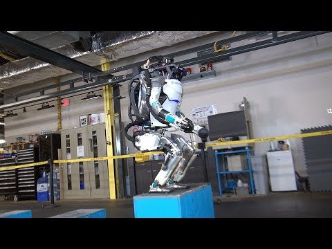Atlas sa naučil skákať (Boston Dynamics)