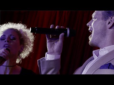 "Wehrlos"  Sabrina Weckerlin und Mark Seibert