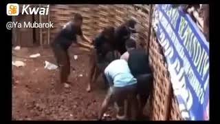 Download lagu Adu Bagong 2 mp3 Download lagu Adu Bagong 2 mp3