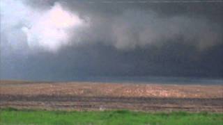 preview picture of video 'Kansas Storm Chase May 11 2011'