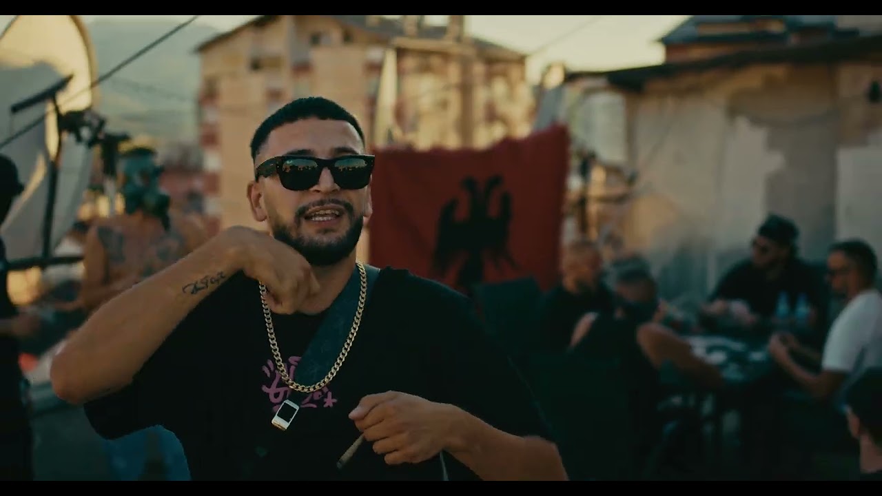 alia - Baseline (Official Music Video)