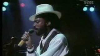 Aswad &quot; Roots Rocking &quot; LIVE