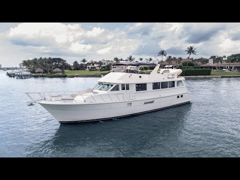 1998 Hatteras 74 Sport Deck Motor Yacht Video