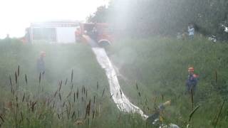 preview picture of video 'Cold Water Challenge 2014 Feuerwehr Quakenbrück'