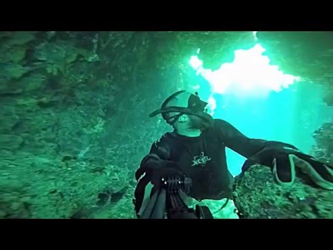 Freediving Caves-Stragglers Reef-Fremantle WA