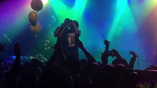 Sean Leon - Matthew in the Middle Ft. Daniel Caesar (Live @ Mod Club)