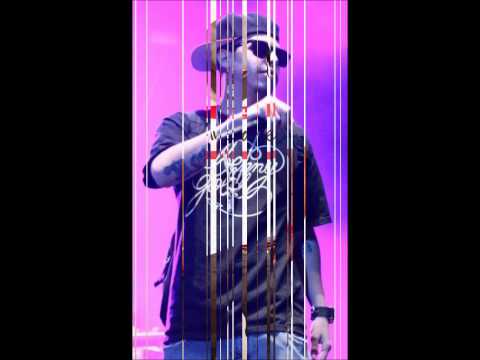 Vik Junior - Satellite ft. Rossi Manolo