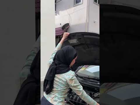 Kereta ada masalah?! Relax, kan ada My Safety Guide Sticker