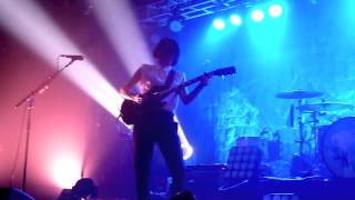 Sleater-Kinney Raleigh - Turn It On (live)