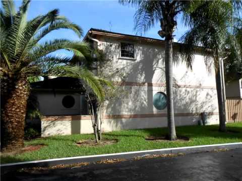 11165 SW 154 PL,Miami,FL 33196 Casa En Venta