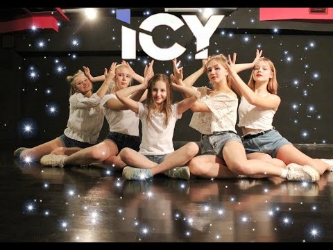 ITZY (있지) - "ICY" dance cover by "Likey"