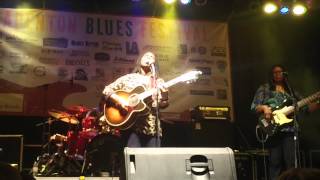 Ruthie Foster plays "Long Time Gone" at The Bradenton Blues Festival