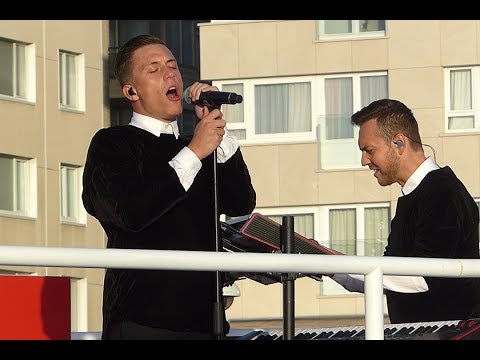 Loïc Nottet - Chandelier [LIVE] | Ostende, Q-Beach House | 27.07.2017