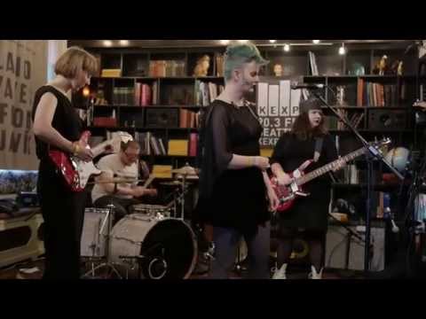 Börn - Engan skal hungra (Live on KEXP)