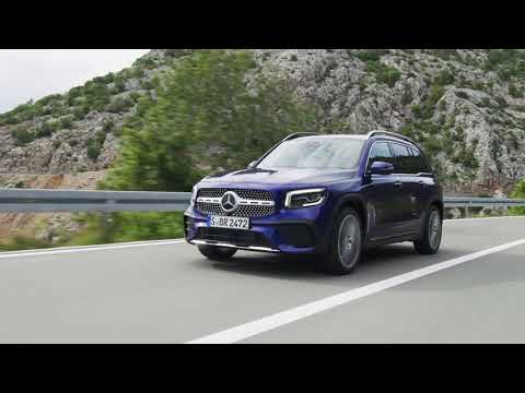 The new Mercedes-Benz GLB in Blue Driving Video