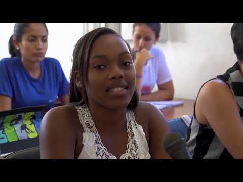 Jóvenes dan homenaje Fidel