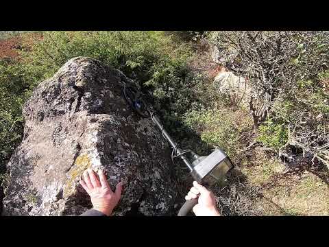 Kayaların İçindeki Saklı Defineleri Arama Anı !!!