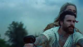 Goddess Katy Perry - Harleys in Hawaii ( Last 44 sek. )