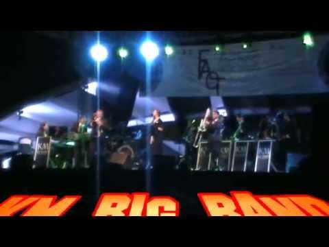 KM BIG BAND