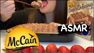 ASMR / EATING A WHOLE MCCAIN DEEP’N DELICIOUS CAKE (NO TALKING) MUKBANG / ASMR WITH VIC