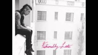 Falling In Reverse - &quot;Alone&quot; (Lyrics)