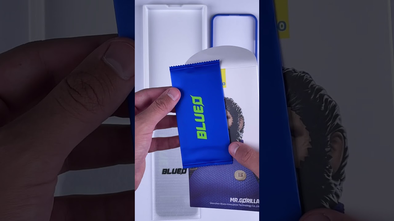 Защитное 3D стекло Blueo Hot Bending New для Apple iPhone 15 Pro (6.1")