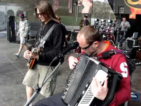 Divokej Bill-Půl pátý ráno