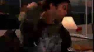 Joey/Wilder et Jen/Dawson/Oliver au restaurant