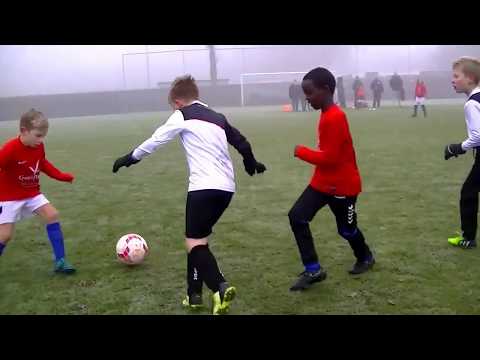 2 dec. 2017: SV Venray JO9-4 vs. sv Ysselsteyn JO9-2 | 9-3