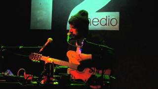 GRUFF RHYS - Honey all over (live Microsonidos. 12&Medio. Murcia) (4-4-2012)