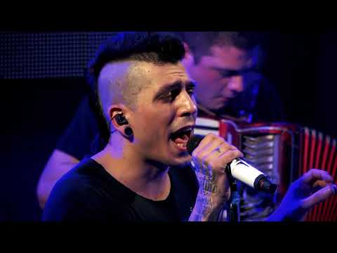 MONADA - MI HABITACION