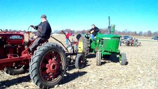 preview picture of video 'MD Farmall and Lynn and his JD 4010 at the 2010 Wantland's Plow Day - 100_6807.avi'