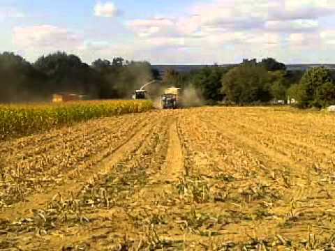 Fendt 924 + autochargeuse + Ensileuse Claas 950