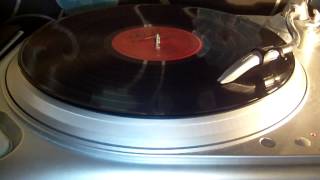 Lurkers - Self Destruct/It's Quiet Here (Beggars Banquet 1978).