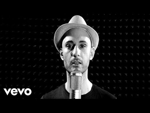 Light Machine - The Man From The Moon ft. Stratia