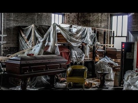 I went ALL ALONE to an ABANDONED FUNERAL HOME (FOUND A BODY) "Over 50 CASKETS & COFFINS Left BEHIND" Video