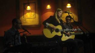 Liz Longley & Robby Hecht - "If I Needed You" live at Burlap and Bean