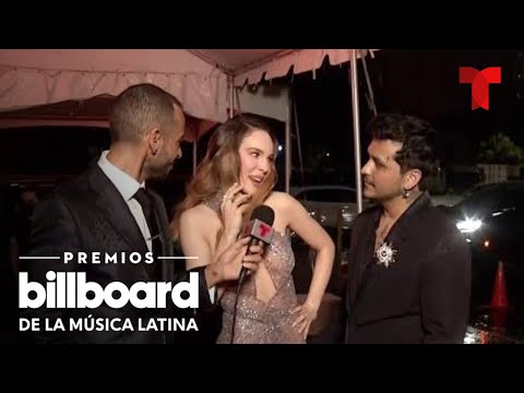 Belinda y Christian Nodal desfilaron juntos en los Billboard | Telemundo Entretenimiento