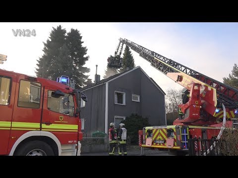 05.02.2020 - VN24 Lokal - Feuer im Dach eines Mehrfamilienhauses in Dortmund