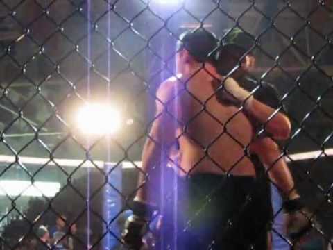 Max McGoldrick's first MMA fight (part 3)