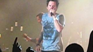 Gary Allan - &quot;A Feelin&#39; Like That&quot;