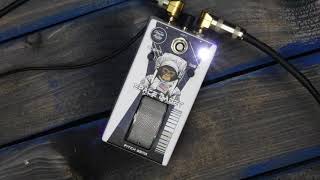 Video thumbnail for Classic Audio Space Cadet Pitch Bend Demo by Carters Talk Tone