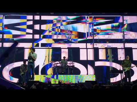 The 1975 - Give Yourself A Try (Live at KROQ Almost Acoustic Christmas 2019)