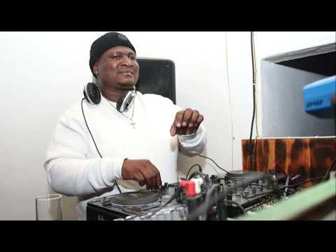 DJ PHUMA - LIVE IN STRAUWSBURG MIX SOPNAT !!!!!!!