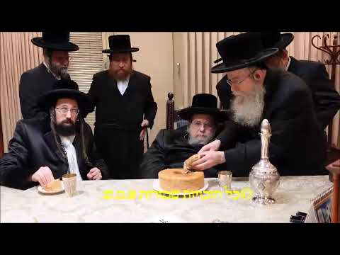 Belzer Rebbe Writing a Letter in the Sefer Torah of the Mezibuz Beis Medrash - Kislev 5785